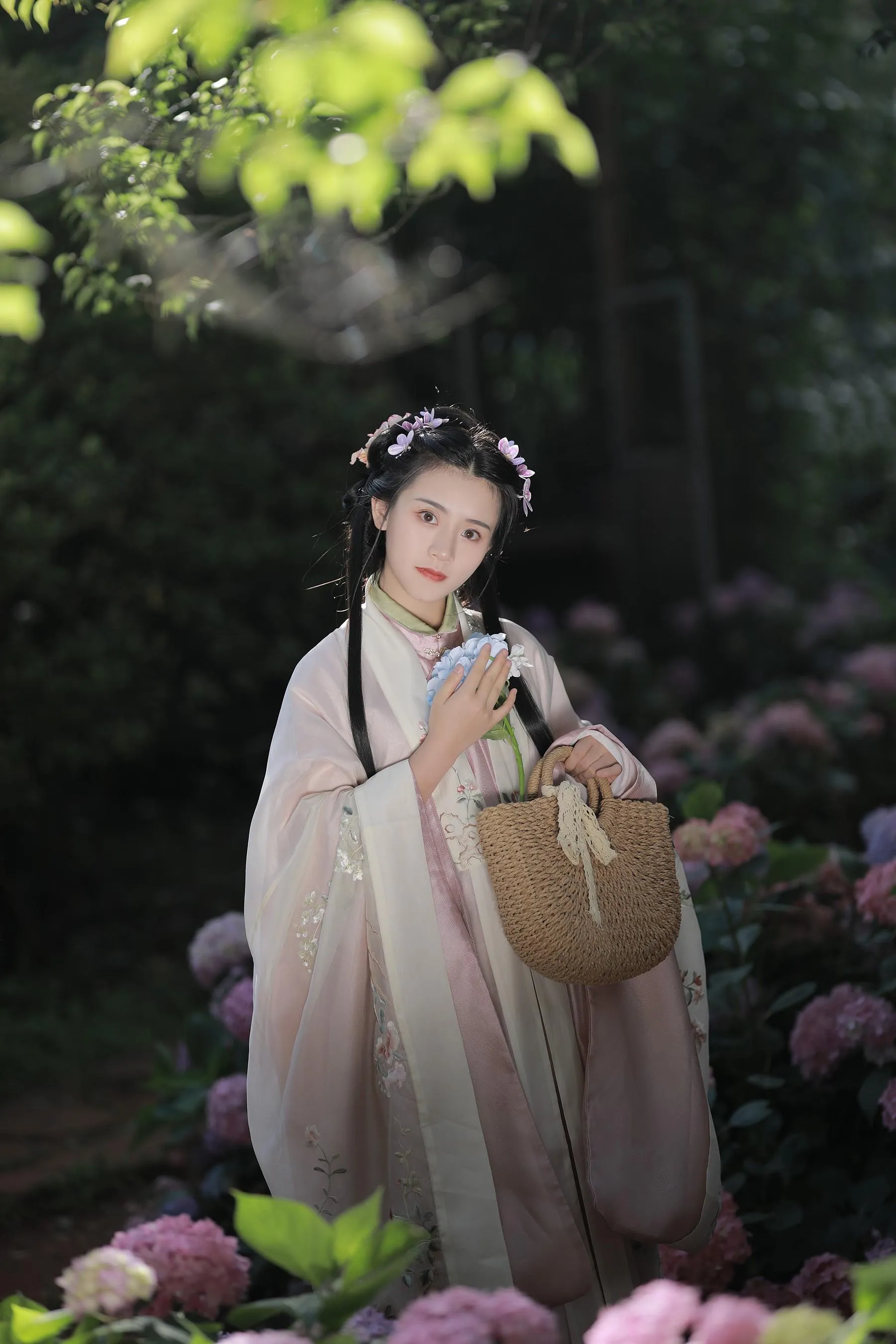 [YITUYU艺图语]2022.07.20 一念花开，香如故 Dear-郑同学 [38P]插图3